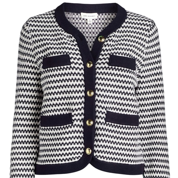 Navy and White Women's Sweater - Picture 2 of 5